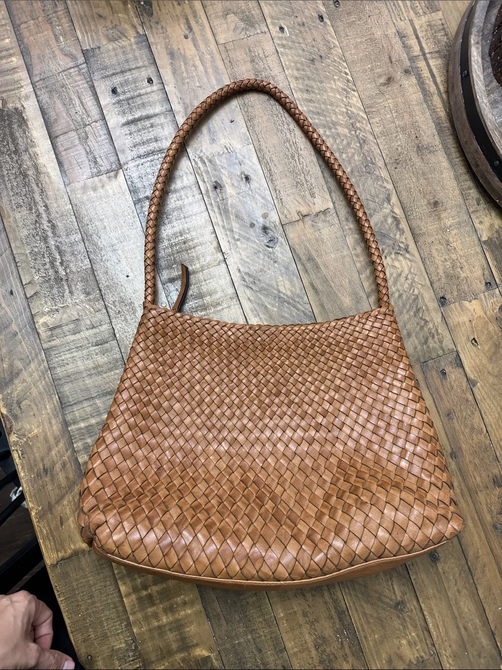 Woven Leather Shoulder Bag in Brown - Picture 5 of 9